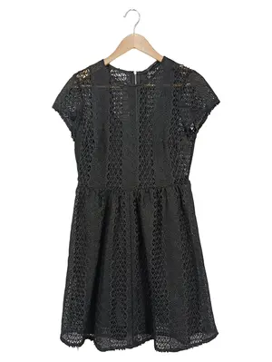ZARA Spitzenkleid