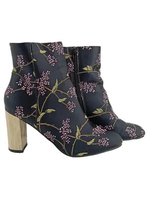 DOROTHY PERKINS Stiefelette