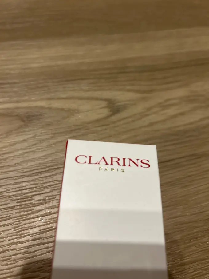 CLARINS Foundation Bild 2
