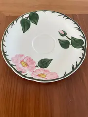 Vorschaubild 3 von Unterteller Wild-Rose Porzellan Mehrfarbig Blumen Klassisch