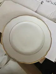 Vorschaubild 4 von Platzteller Porzellan Weiß Klassisch Rund 24,5 cm Festlich