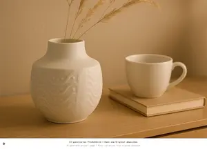 AK KAISER Vase