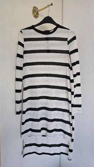 ZARA Strickkleid