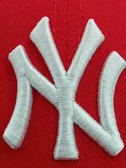 Vorschaubild 2 von New York Yankees Cap Rot UNI Herren Baseball Kappe Mütze