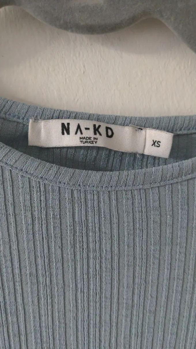NA-KD Langarmshirt Bild 2