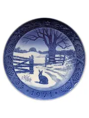 Vorschaubild 1 von Sammelteller 1971 Hase Winterlandschaft Porzellan Blau