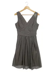 Vorschaubild 1 von Festliches Cocktailkleid Damen Grau Gr. 36 S Ärmellos Strass