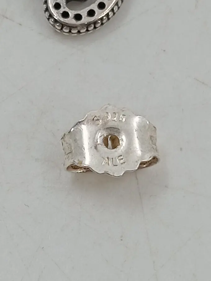 PANDORA Ohrstecker Bild 3