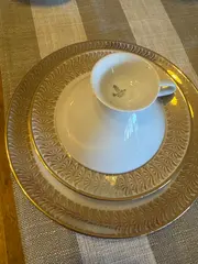 Vorschaubild 4 von Kaffeeservice 3-tlg Porzellan Gold Dekor Tasse Untertasse Teller