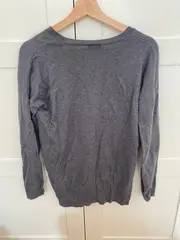 Vorschaubild 2 von Damen Pullover V-Ausschnitt Grau Gr. 36/S Merino Wolle Rippstrick