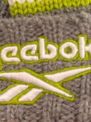 Vorschaubild 3 von Mütze Bommel Grau Sportlich Damen Strickmütze Wintermütze