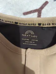 Vorschaubild 4 von Baby T-Shirt Little Bear Cub Schriftzug Stickerei Beige Gr. 92