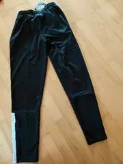 Vorschaubild 2 von Trainingshose Jogginghose Kinder Gr. 176 Schwarz Polyester NEU