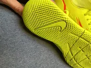 Vorschaubild 2 von Fußballschuhe Kinder Gr. 33 Gelb Sportlich