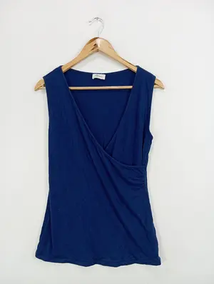 BOYSEN'S Top