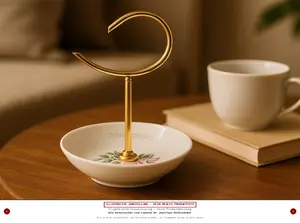 HUTSCHENREUTHER Etagere