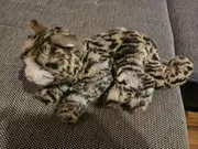 Vorschaubild 2 von Leopard Kuscheltier liegend naturgetreu braun 18cm