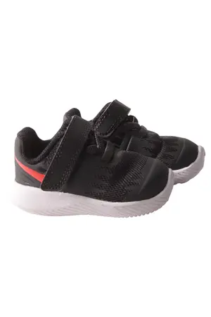 NIKE Sportschuhe
