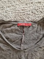 Vorschaubild 2 von Damen T-Shirt Herz-Print Grau Gr. XS 34 Spitze