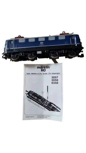 MÄRKLIN Modelleisenbahn Lokomotive