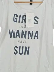 Vorschaubild 3 von BENETTON Damen T-Shirt Weiß Gr. 36 S Schriftzug Girls Just Wanna Have Sun Casual