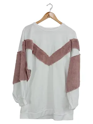 ELENZA Sweatshirt