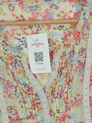 Vorschaubild 2 von Damen Bluse Gr. 34/XS Blumenmuster Spitze Mehrfarbig