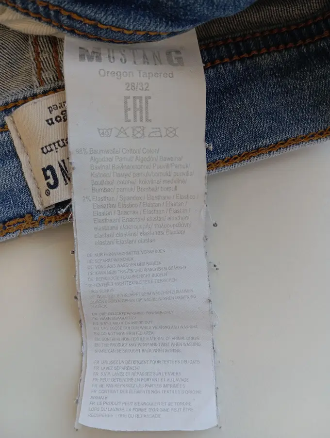 MUSTANG Jeans Tapered Fit Bild 4