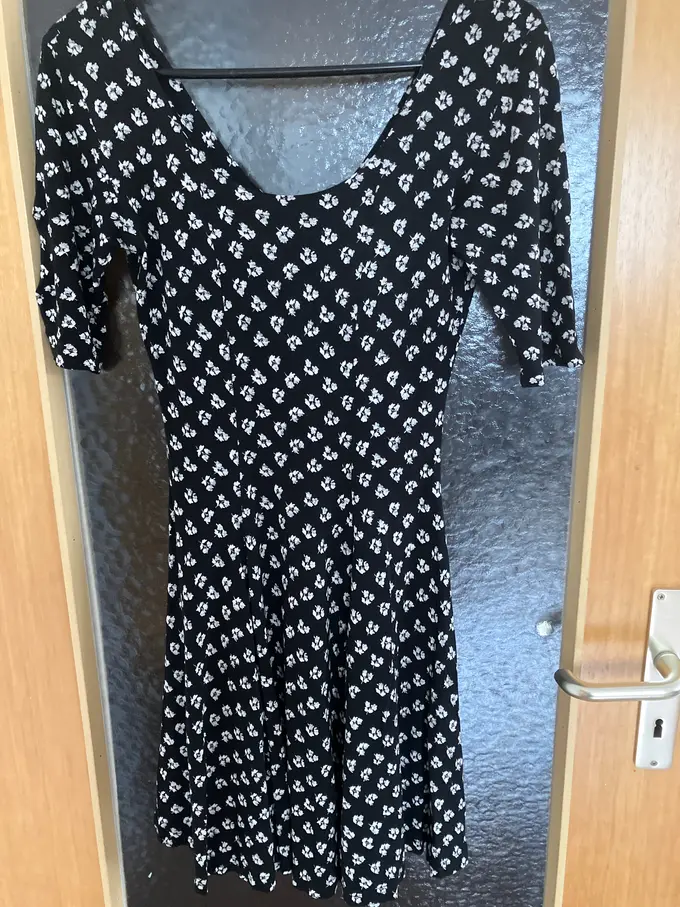 LOUIS LONDON Sommerkleid Bild 2