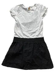 Vorschaubild 2 von Tortue Mädchen Kleid Gr. 128 Weiß Schwarz Lochstickerei