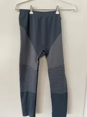 Vorschaubild 7 von Damen Leggings Sportlich Grau Größe M
