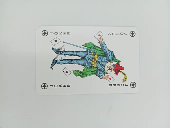 MARKENLOS Kartenspiel Bild 4