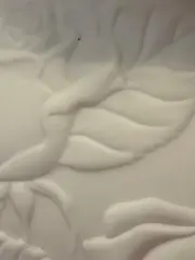 Vorschaubild 3 von KAISER Vase Porzellan Weiß kugelförmig Rosen Blumenmuster 15 cm