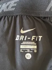 Vorschaubild 4 von Herren Sport Shorts XL Schwarz Strukturmuster Logo Print Polyester