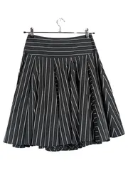 Vorschaubild 1 von Damen Faltenrock gestreift Schwarz Gr. S Casual Midirock