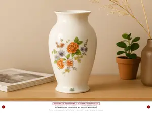 KPM KÖNIGLICHE PORZELLAN-MANUFAKTUR BERLIN Vase