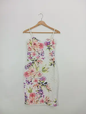 LIPSY LONDON Sommerkleid