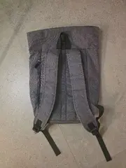 Vorschaubild 2 von Your Turn Rucksack Grau Urban Style Lederdetails Alltag 27x36cm