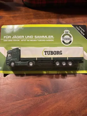 TUBORG Modellfahrzeug
