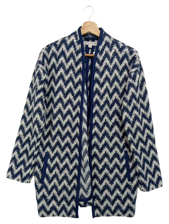 COMMA Strickjacke Bild 1