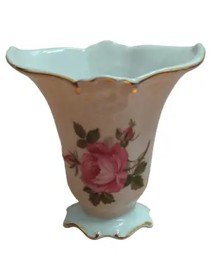 KPM KÖNIGLICHE PORZELLAN-MANUFAKTUR BERLIN Vase