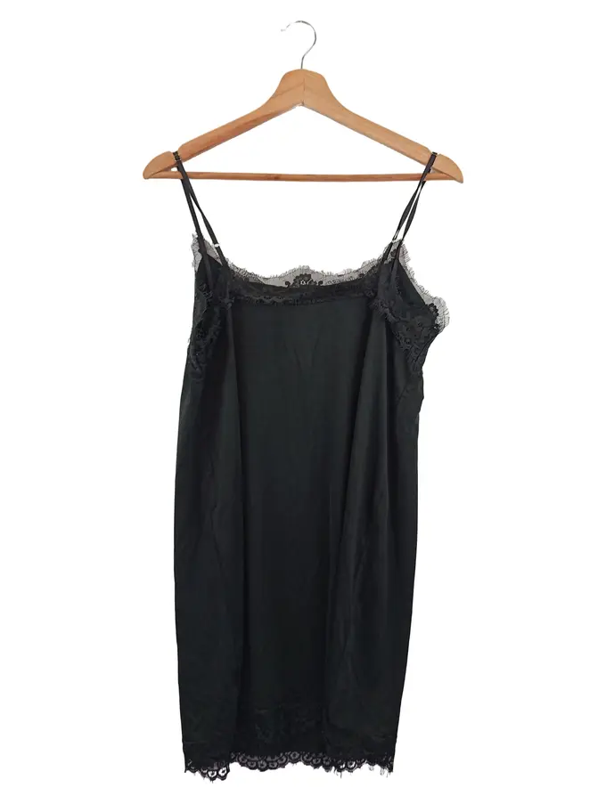TIGHA Unterkleid Bild 2