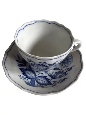 HUTSCHENREUTHER Tasse und Unterteller
