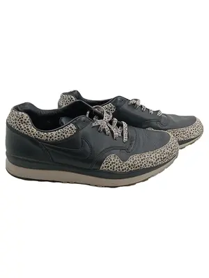 NIKE Sneaker low