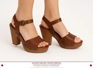 WALTER STEIGER Plateausandalen