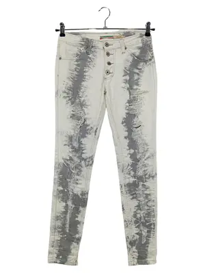 PLEASE Destroyed Jeans