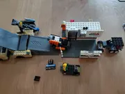 Vorschaubild 6 von Speed Champions Rennstrecke Tankstelle Rampe Fahrzeuge Set komplett