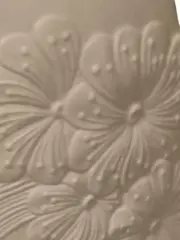 Vorschaubild 2 von Vase Blumen Relief Weiß Matt Bisquit 23 cm Elegant