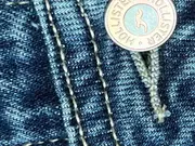 Vorschaubild 7 von Damen Jeans-Shorts W24 High-Rise Mom Short Blau Distressed