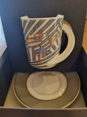 Vorschaubild 2 von Studio-Linie Tasse mit Untertasse Porzellan Grau Gold Modern